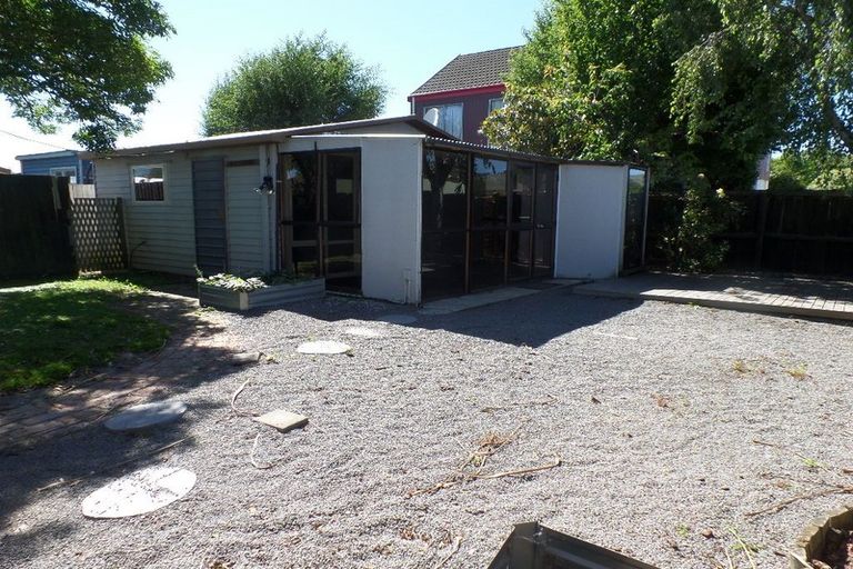Photo of property in 80 Somerfield Street, Somerfield, Christchurch, 8024