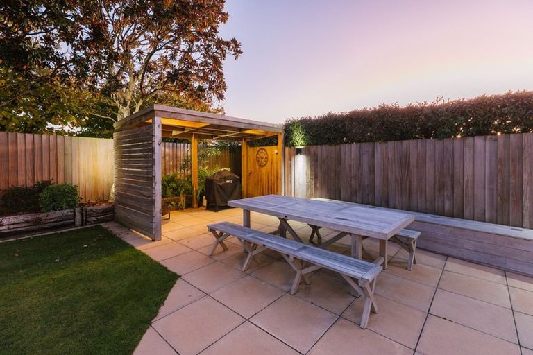 Photo of property in 16 Byrd Street, Levin, 5510