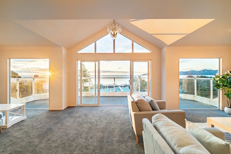 Photo of property in 333 Rosetta Road, Raumati Beach, Paraparaumu, 5032