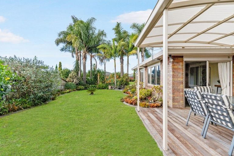 Photo of property in 12 Romana Crescent, Papamoa Beach, Papamoa, 3118