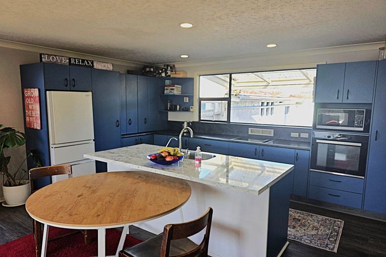 Photo of property in 17 Exe Street, Oamaru, 9400