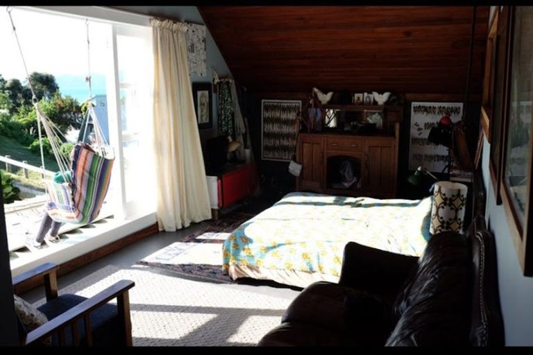 Photo of property in 73a Wellington Road, Paekakariki, 5034