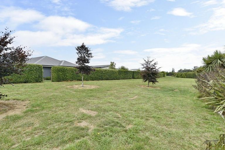 Photo of property in 56 Watkins Drive, Rangiora, 7400