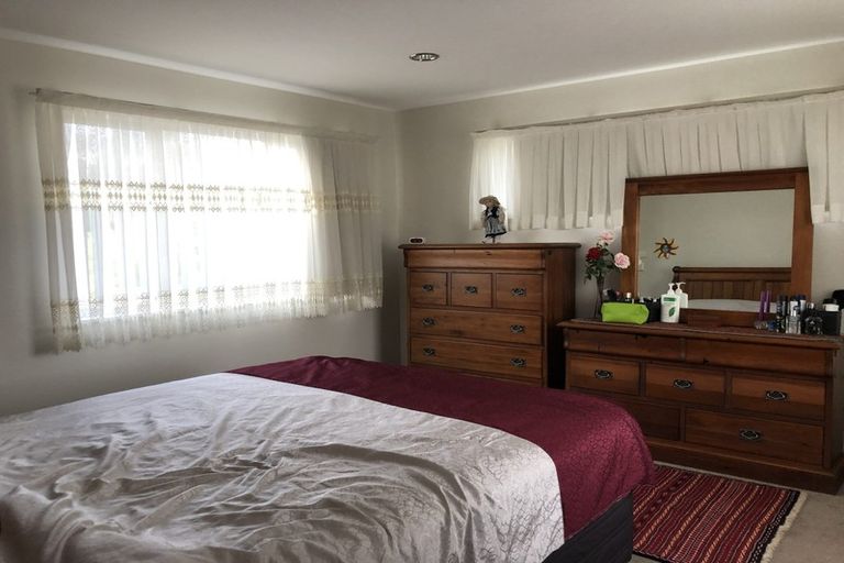 Photo of property in 1 Castlederg Drive, Flat Bush, Auckland, 2019