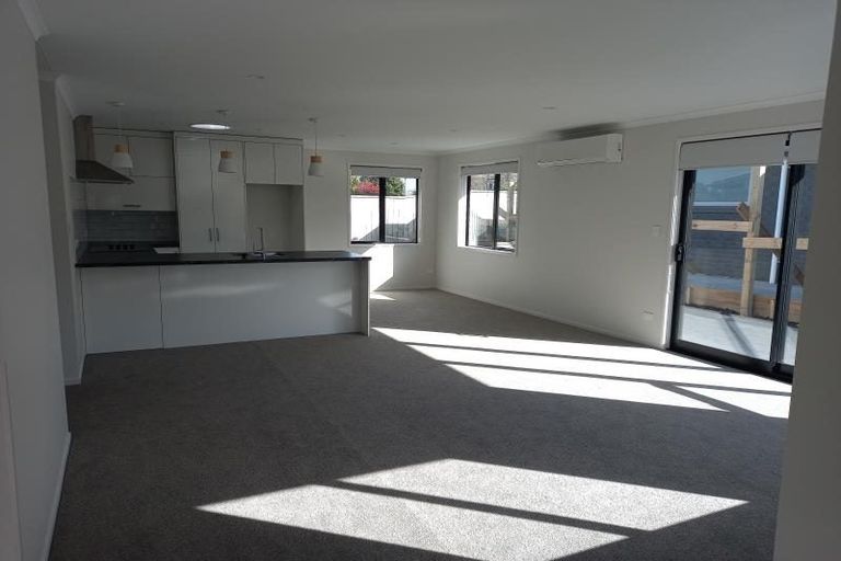 Photo of property in 529b Mangorei Road, Highlands Park, New Plymouth, 4312