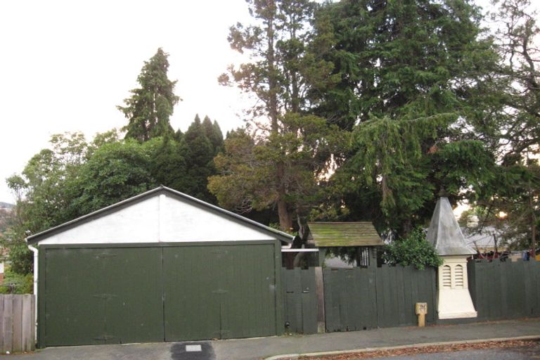 Photo of property in 3 Byron Street, Mornington, Dunedin, 9011