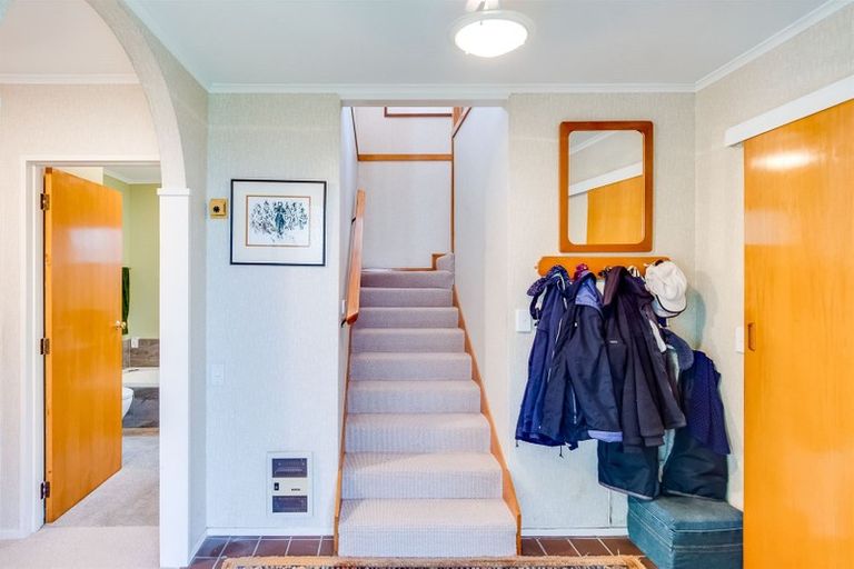 Photo of property in 2/150 Charles Street, Westshore, Napier, 4110