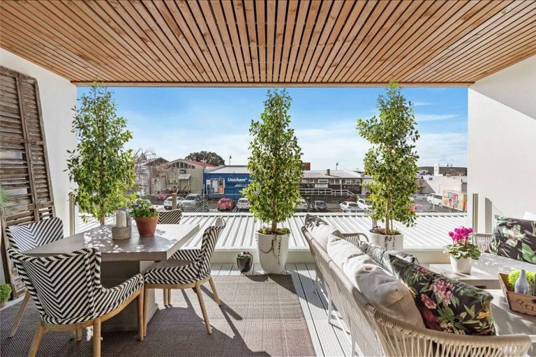 Photo of property in 215/24 Wellington Street, Howick, Auckland, 2014