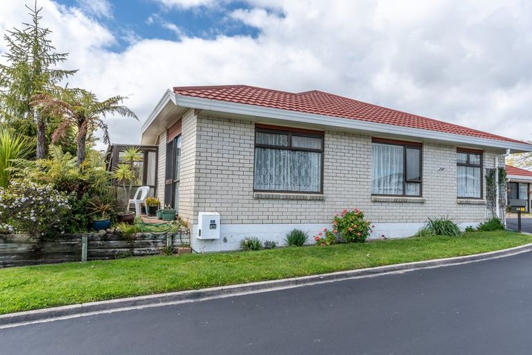 Photo of property in 66/4 Admiral Crescent, Flagstaff, Hamilton, 3210