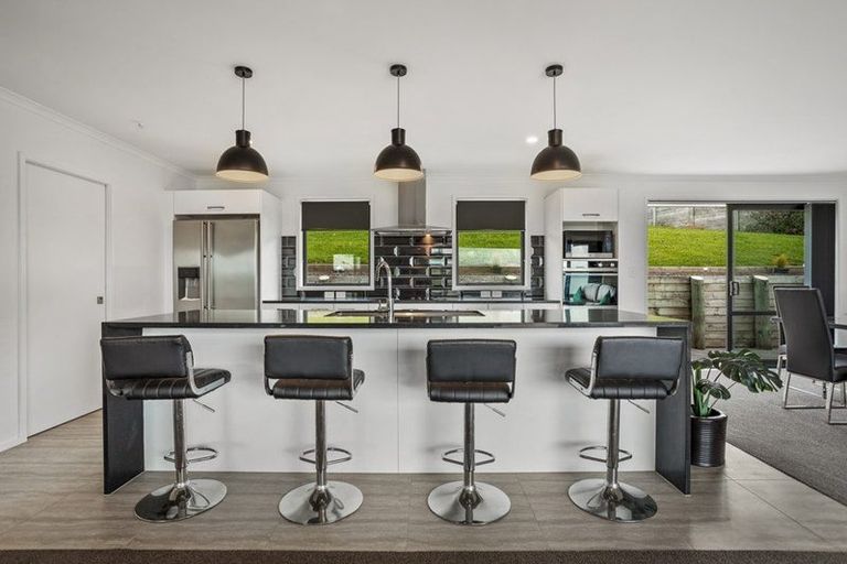 Photo of property in 104 Solan Drive, Waimauku, 0812