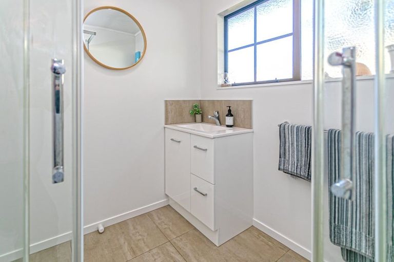 Photo of property in 216 Russell Bruce Place, Onemana, Whangamata, 3691