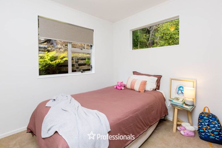 Photo of property in 96 Kamahi Street, Stokes Valley, Lower Hutt, 5019