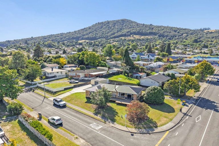 Photo of property in 88 Edmund Road, Mangakakahi, Rotorua, 3015