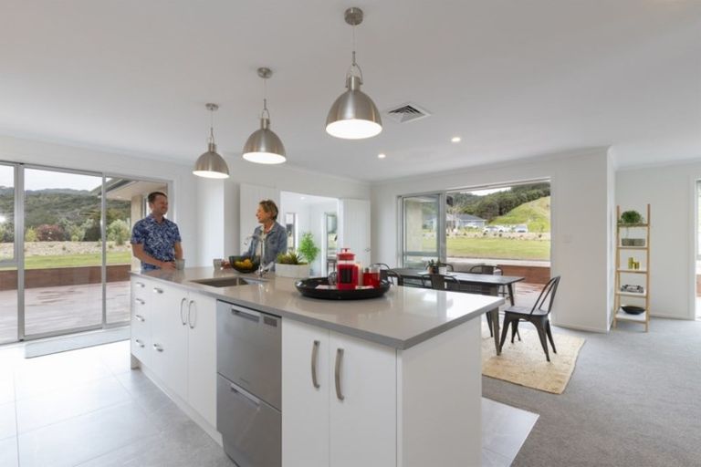 Photo of property in 15 Woodleigh Lane, Mangawhai, 0573