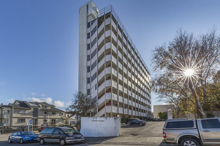 Photo of property in Melksham Towers, 201/131 Brougham Street, Mount Victoria, Wellington, 6011