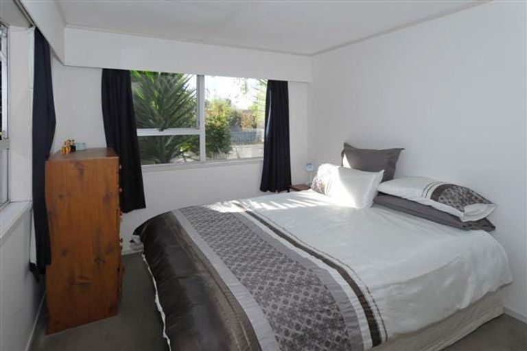 Photo of property in 4 Frost Place, Pukete, Hamilton, 3200