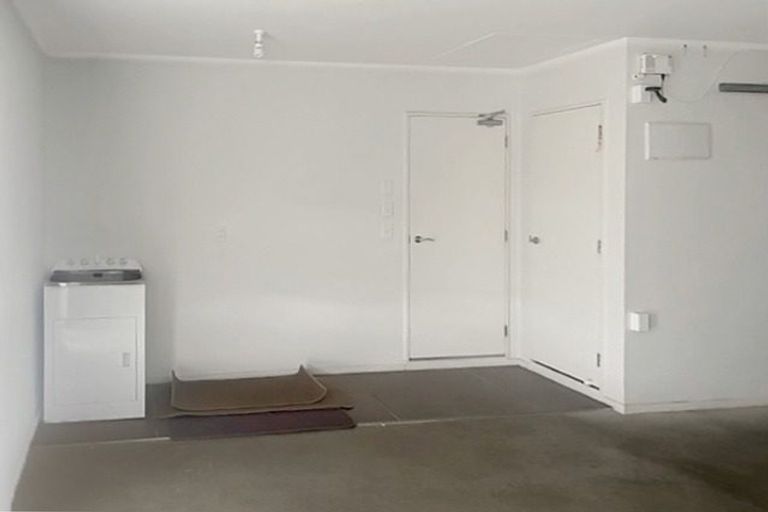 Photo of property in 15 Newbury Place, Taradale, Napier, 4112