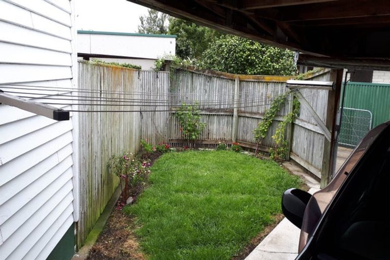 Photo of property in 3/1104 Heretaunga Street East, Parkvale, Hastings, 4122