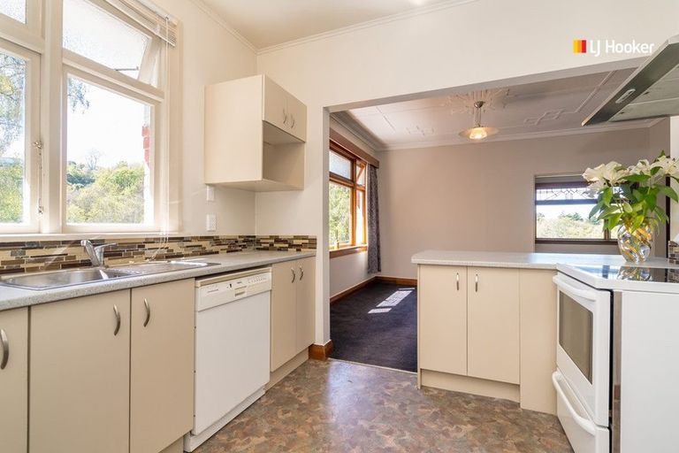 Photo of property in 43 Glen Road, Mornington, Dunedin, 9011