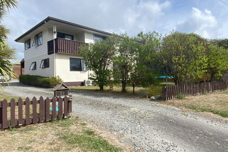 Photo of property in 11 Turners Road, Waikawa, Picton, 7220