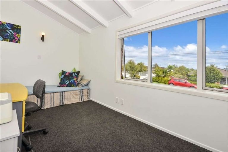 Photo of property in 1/11 Walter Street, Hauraki, Auckland, 0622
