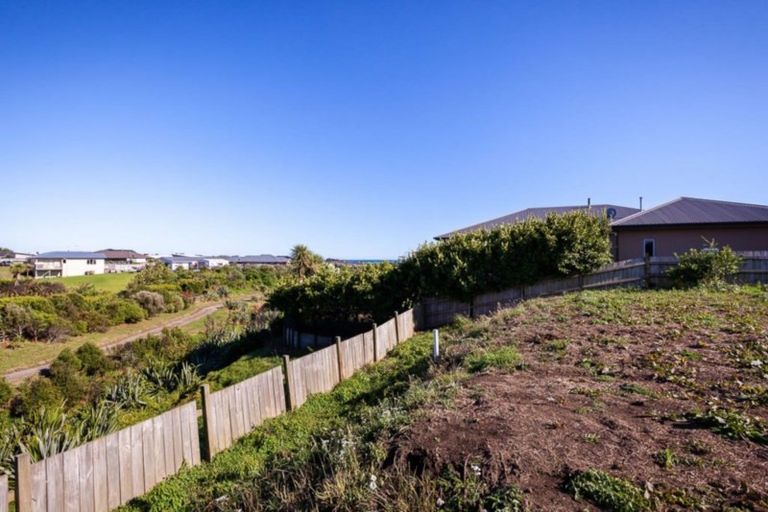 Photo of property in 22a Jules Crescent, Bell Block, New Plymouth, 4312