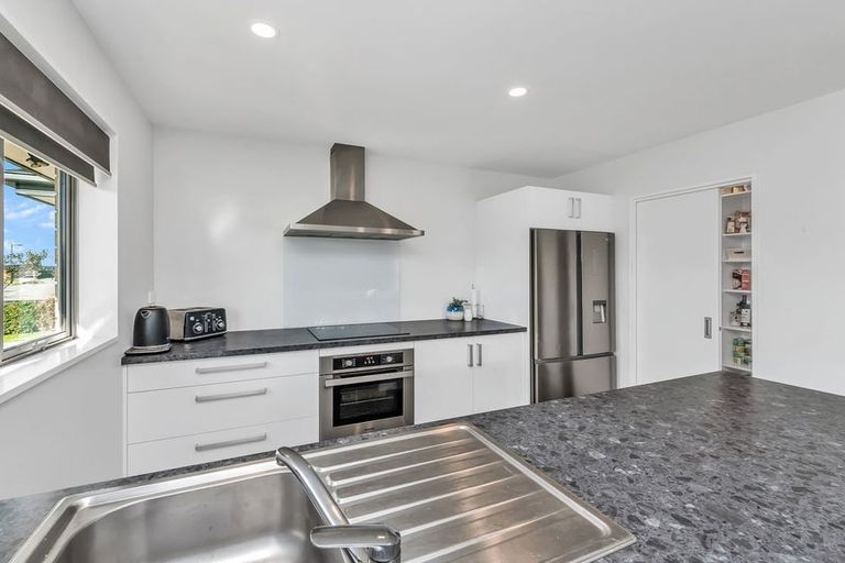 Photo of property in 5 Fountain Place, Rolleston, 7614