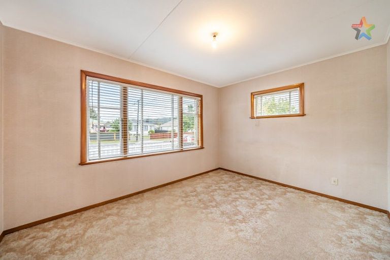 Photo of property in 4 Ashforth Street, Wainuiomata, Lower Hutt, 5014