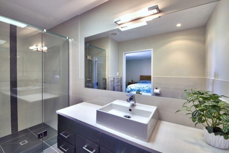 Photo of property in 60 Squadron Drive, Hobsonville, Auckland, 0616