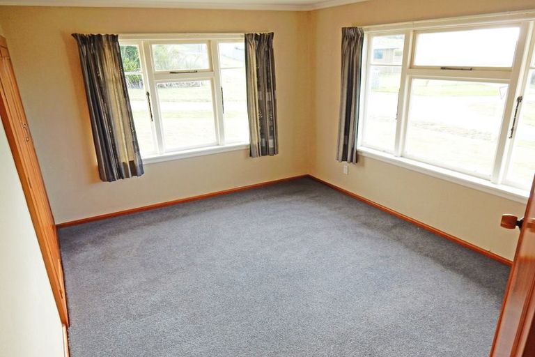 Photo of property in 15 Semple Street, Kakanui, Oamaru, 9495