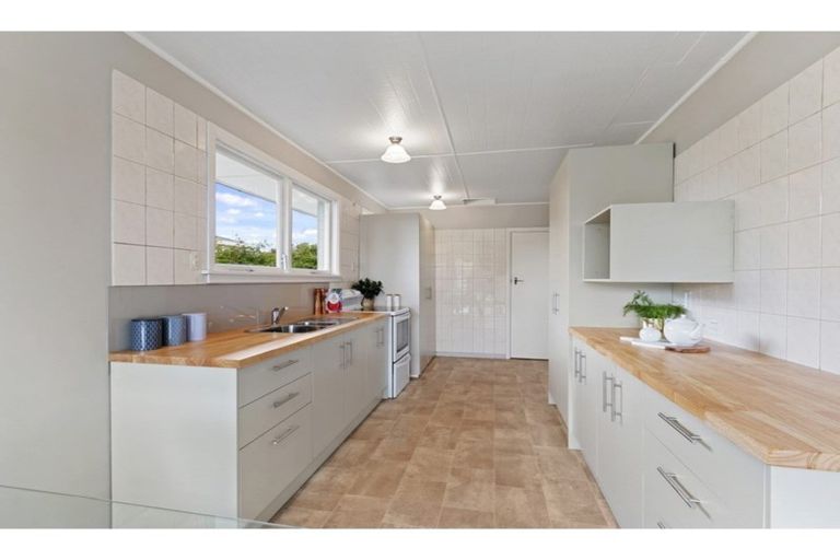 Photo of property in 113 Effingham Street, North New Brighton, Christchurch, 8083