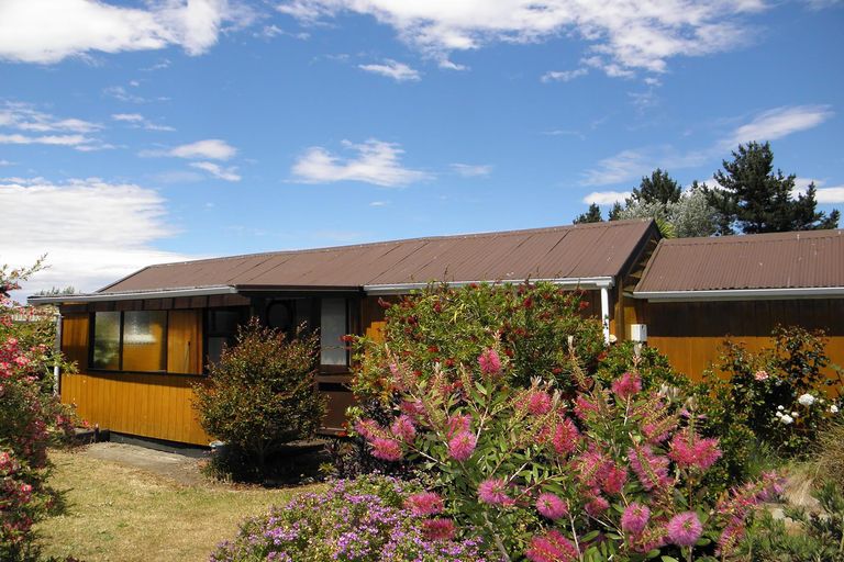 Photo of property in 4/4963 Waimate Highway, Glenavy, Waimate, 7980