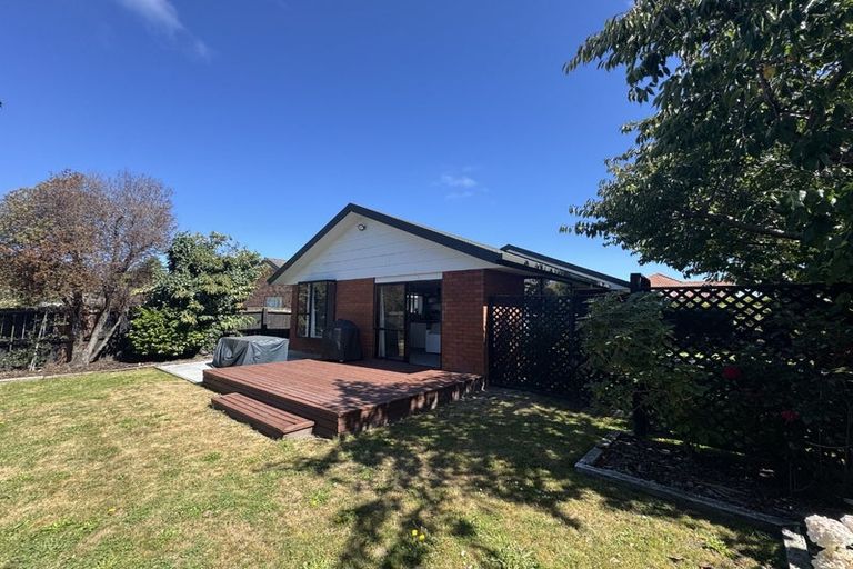 Photo of property in 2/28 Bounty Street, Bryndwr, Christchurch, 8053