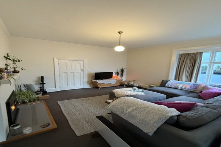 Photo of property in 1/12 Hewitts Road, Merivale, Christchurch, 8014