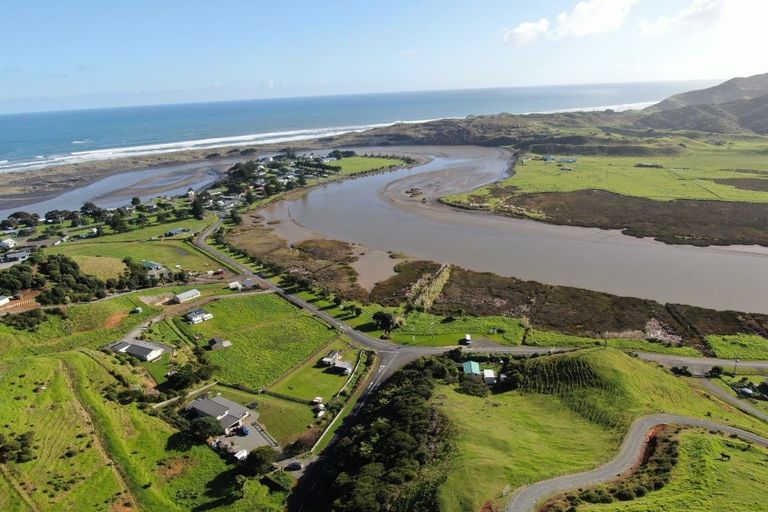 Photo of property in 8 Mangatoa Road, Marokopa, Te Kuiti, 3988