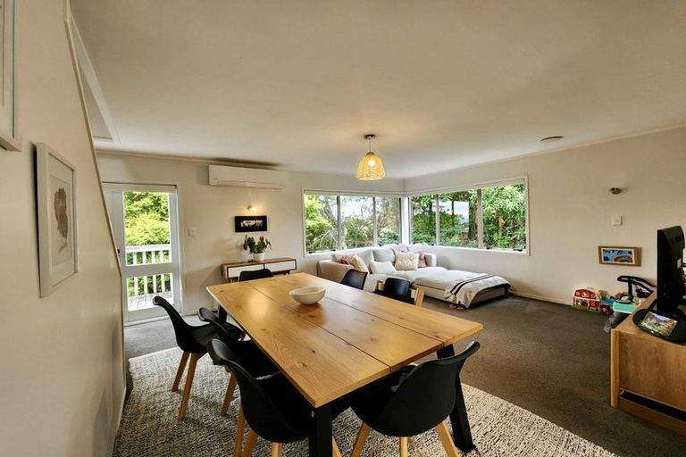 Photo of property in 32 Aeroview Drive, Beach Haven, Auckland, 0626