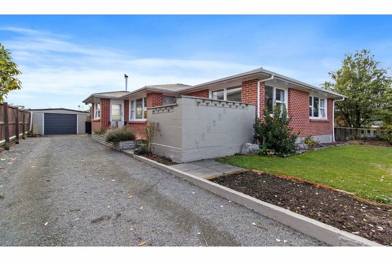 Photo of property in 24 Kowhai Street, Highfield, Timaru, 7910