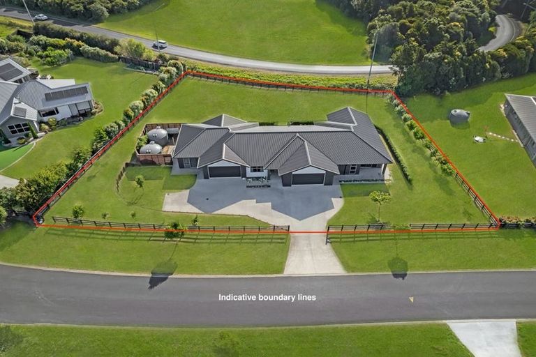 Photo of property in 54 Te Ara Aukati Terrace, Pokeno, 2471