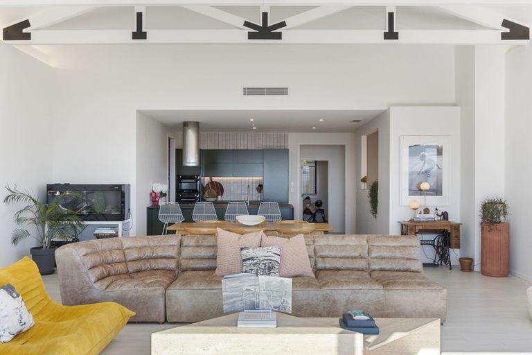 Photo of property in 71 Pah Road, Cockle Bay, Auckland, 2014