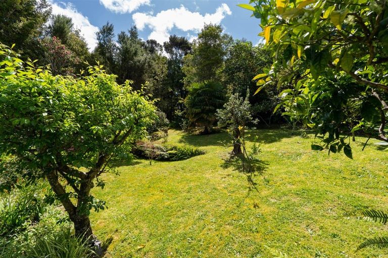 Photo of property in 23 Scoresby Street, Opua, 0200