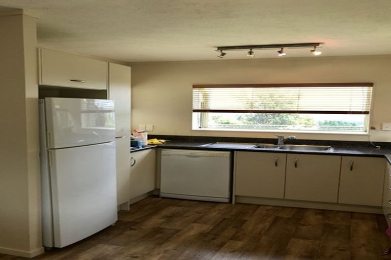 Photo of property in 8b Sunningdale Lane, Woodridge, Wellington, 6037