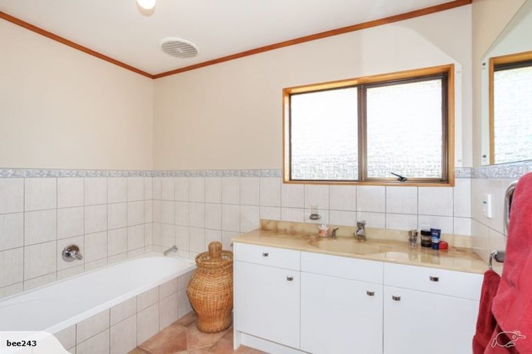 Photo of property in 94 Fitzgerald Road, Drury, 2577