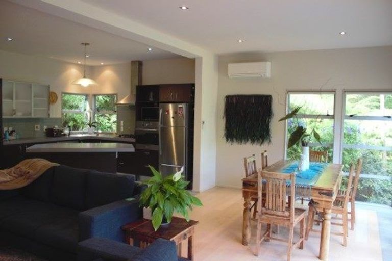 Photo of property in 59f Konini Road, Titirangi, Auckland, 0604