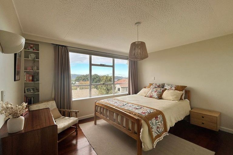 Photo of property in Greenmantle Flats, 88a Salamanca Road, Kelburn, Wellington, 6012