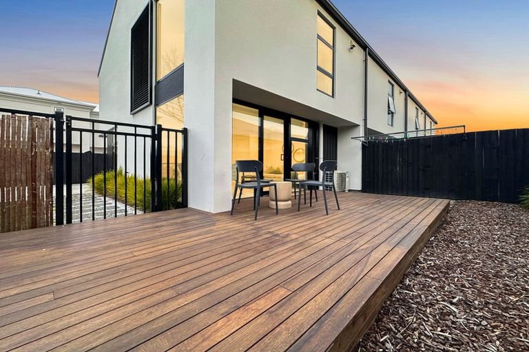 Photo of property in 209a Cranford Street, St Albans, Christchurch, 8014