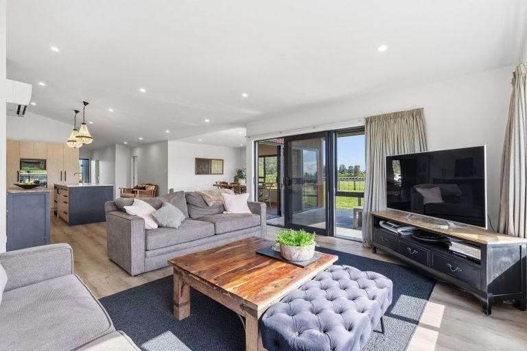 Photo of property in 338 No 9 Road, Springdale, Waitoa, 3380