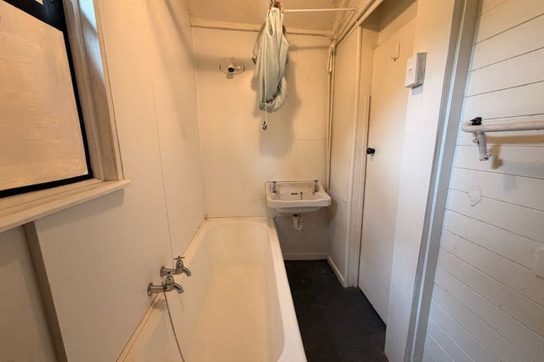 Photo of property in 4/16 Hereford Street, West End, Palmerston North, 4410
