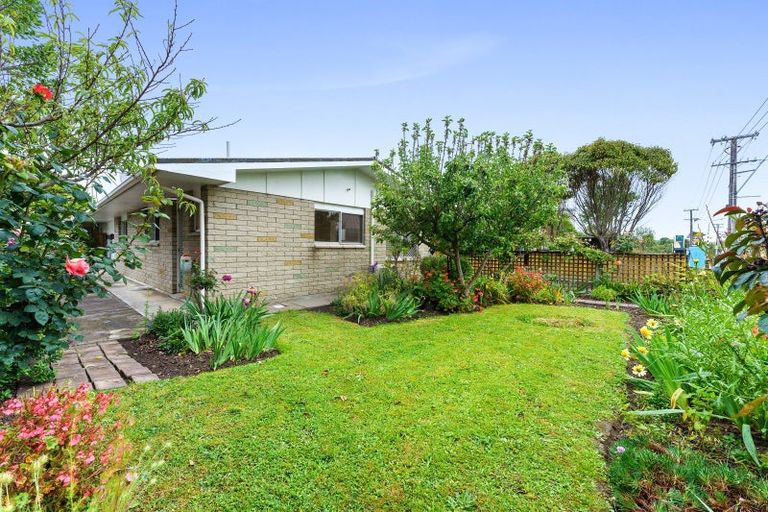 Photo of property in 151a Tasman Road, Otaki, 5512