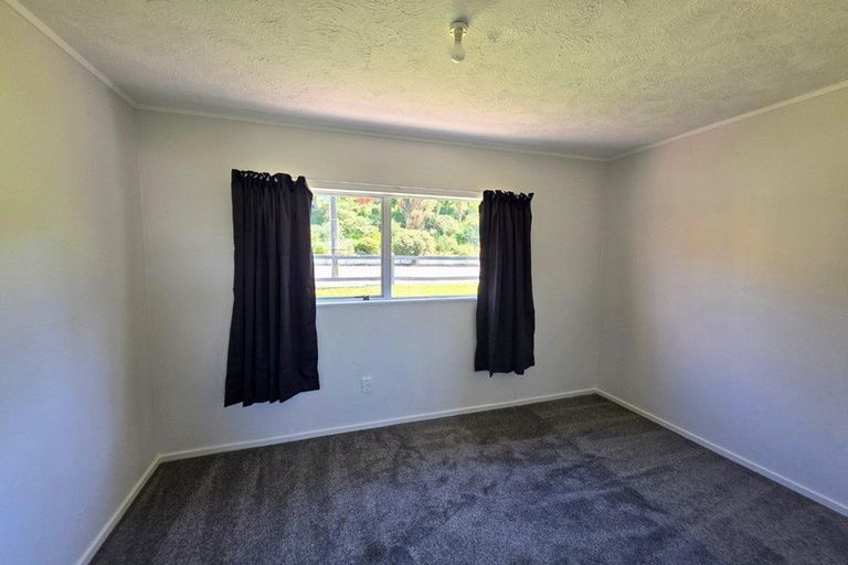Photo of property in 55 Waverley Street, Waipawa, 4210