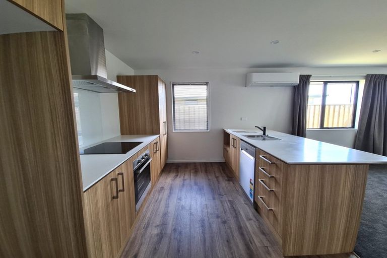 Photo of property in 64 Broadway Parade, Rolleston, 7615